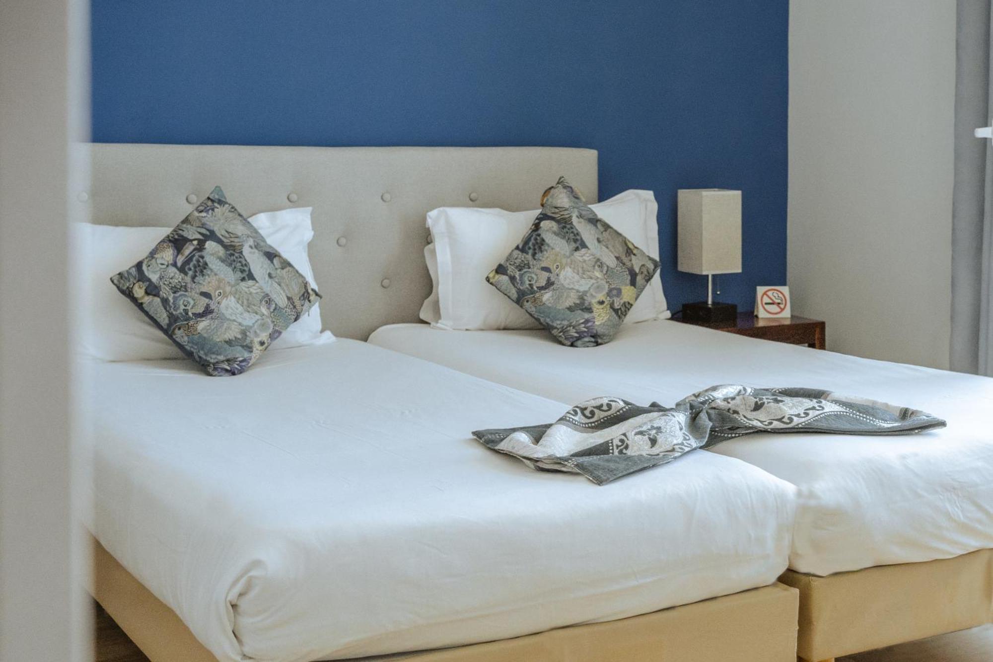 Hotel Du Bord De Mer "Le Vanille" 滨海卡涅 外观 照片